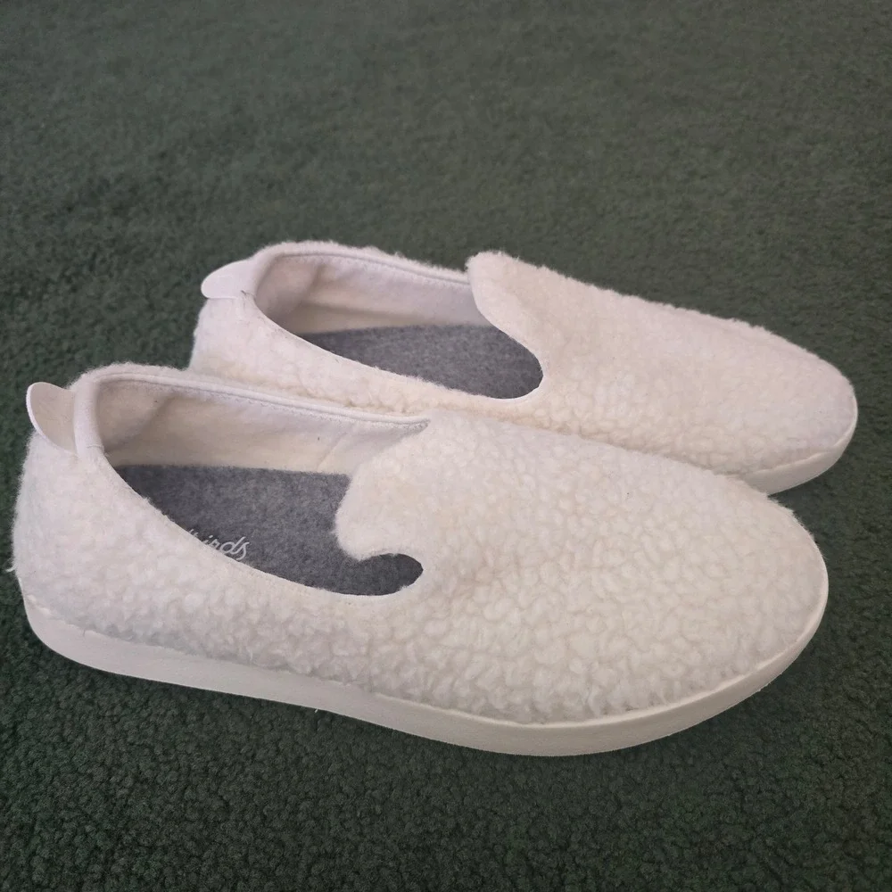 Allbirds Wool Lounger Fluffs White Merino Wool Slip On Sneakers W9 WLF W9